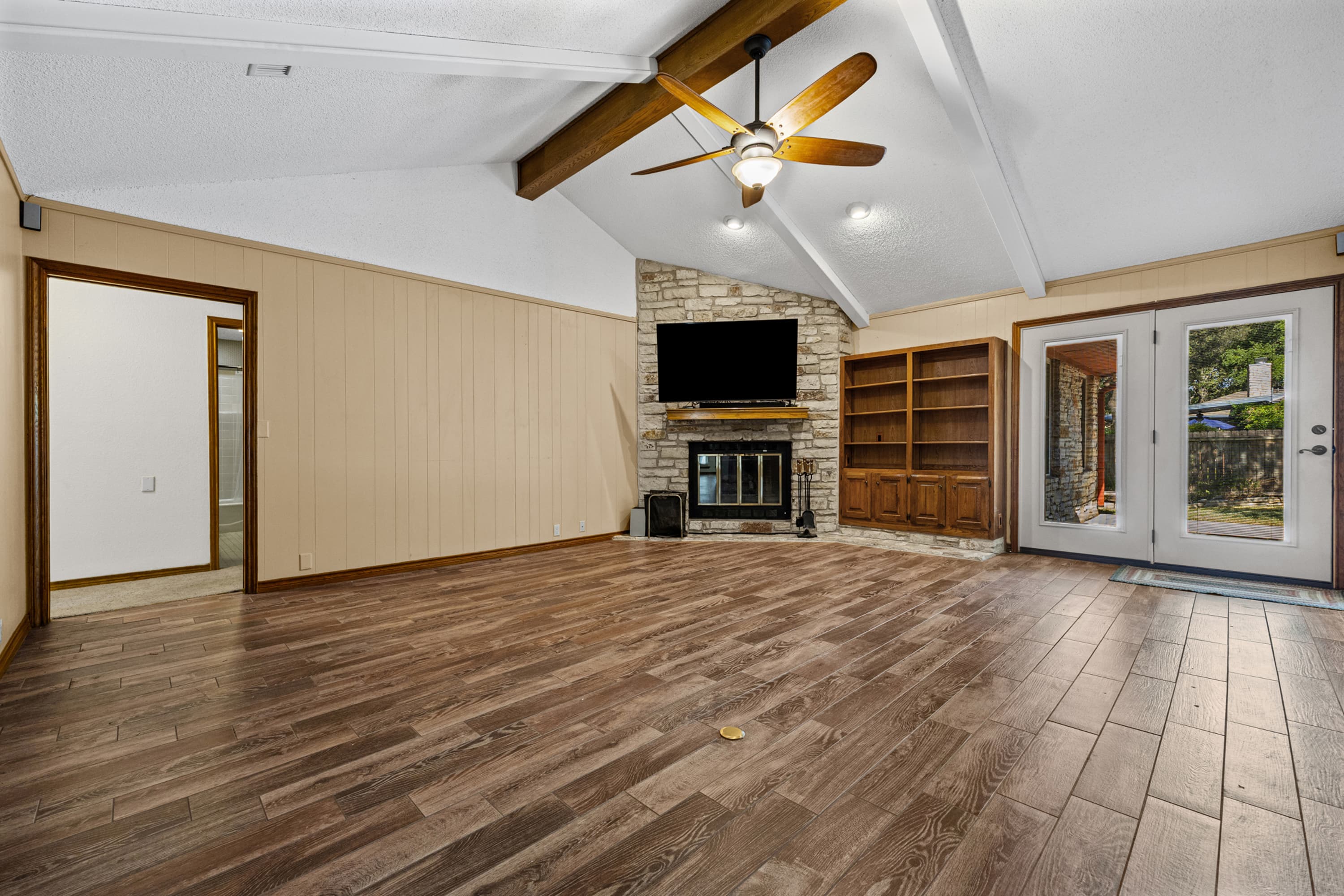 11006 Brodie Ln - Thumbnail 7