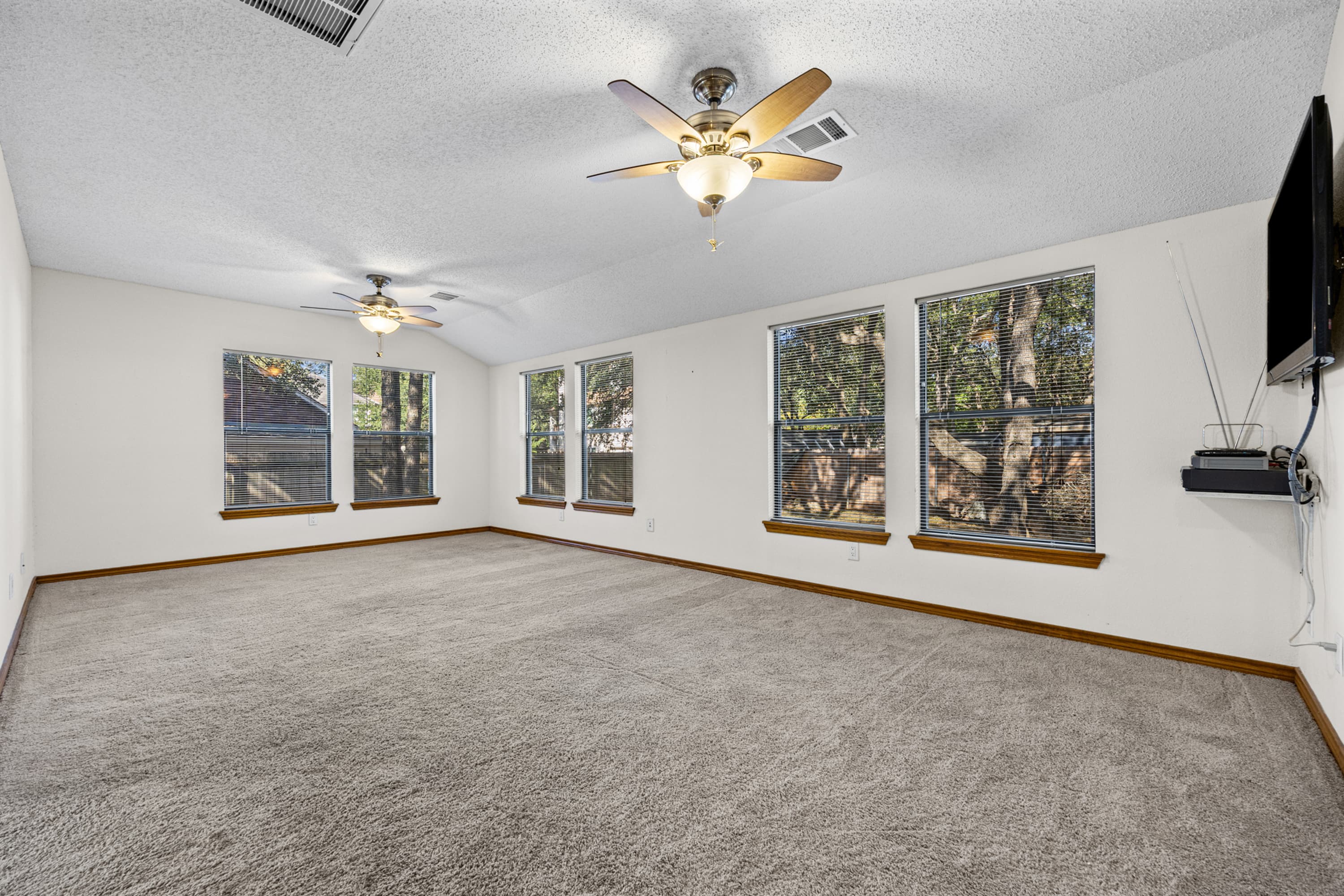 11006 Brodie Ln - Thumbnail 27