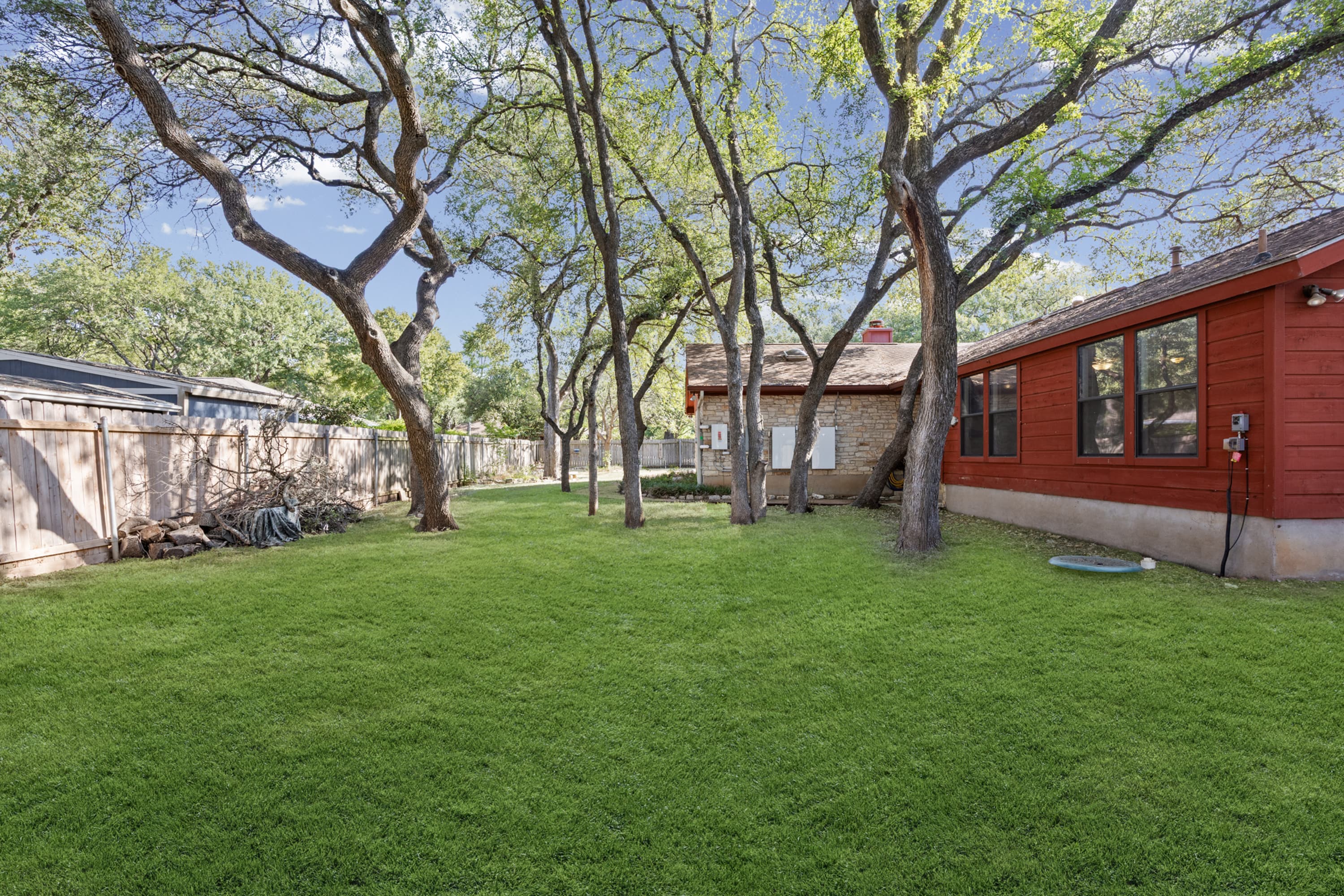 11006 Brodie Ln - Thumbnail 35