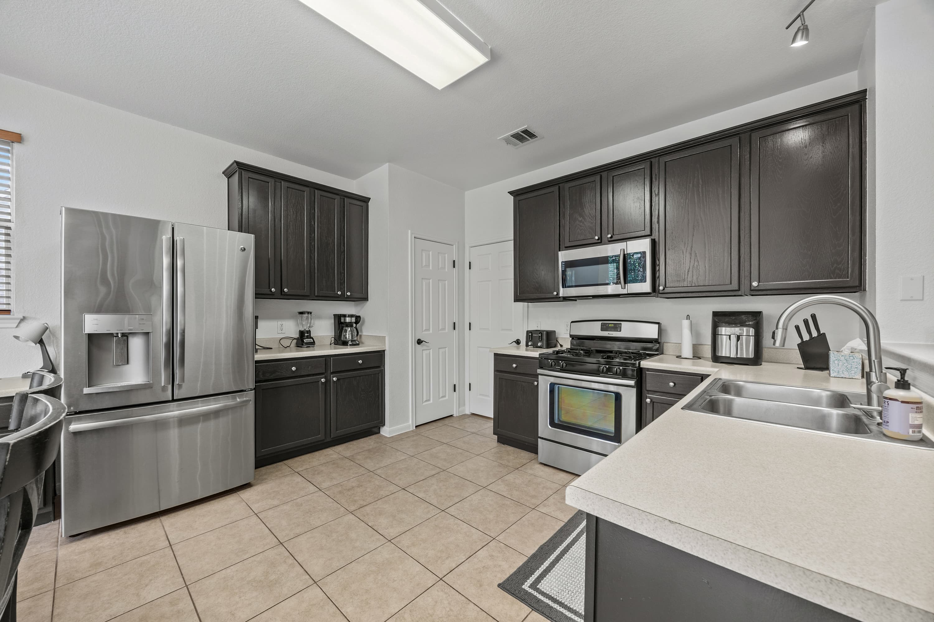 145 Paddington Dr - Thumbnail 16
