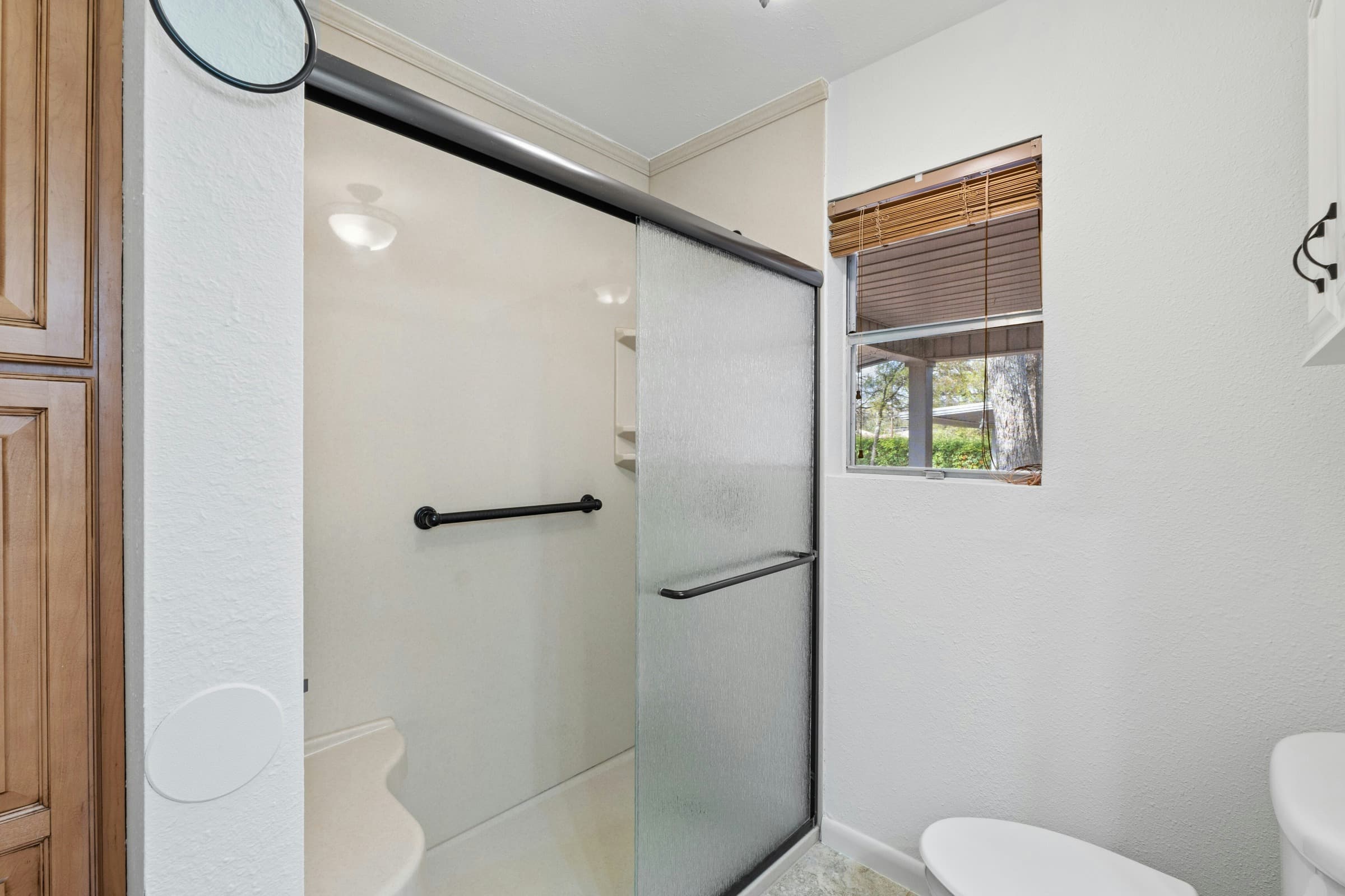6201 Oakclaire Dr - Thumbnail 22