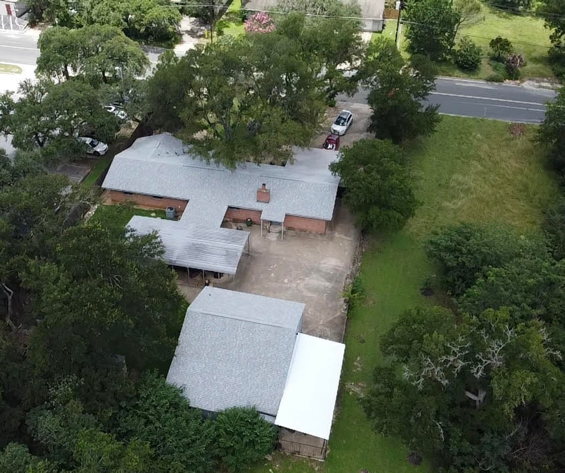 6201 Oakclaire Dr - Thumbnail 34