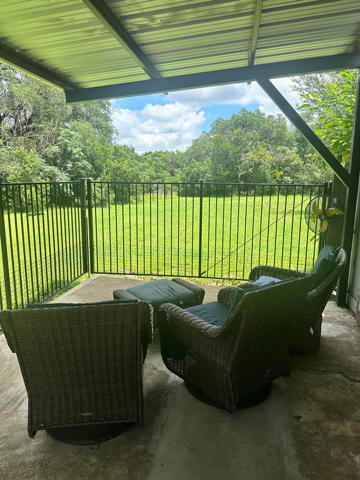 6201 Oakclaire Dr - Thumbnail 38